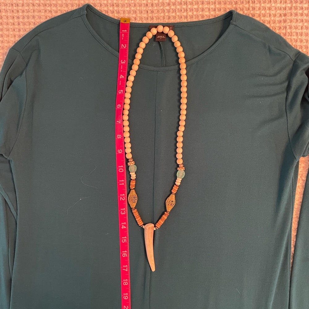 Antler and bead necklace - Picture 2 of 4